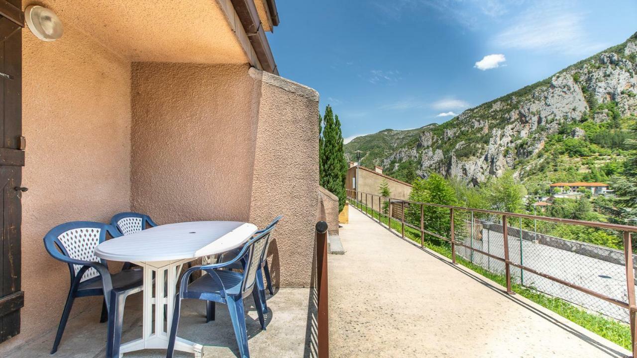 Vacanceole - Residence Les Gorges Rouges Гийом Экстерьер фото
